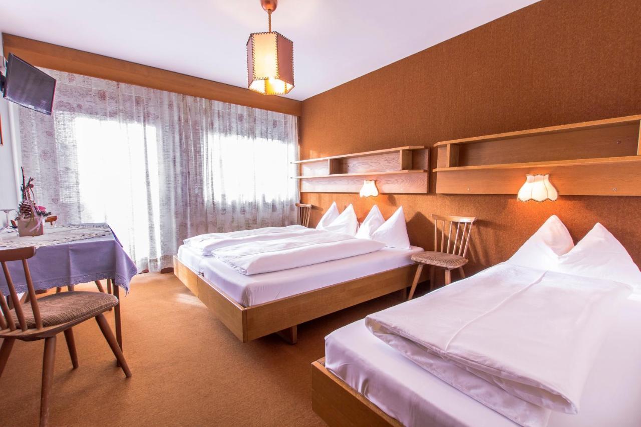Garni Aquila Hotel Корвара ин Бадия Екстериор снимка